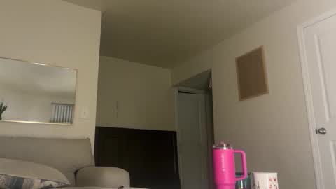 Snapshot of blondebunny999 chatting on 7, 3, 2026 blondebunny999 online show from 7, 3, 2026