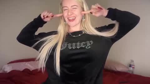blondebunny999 online show from 19, 5, 2026