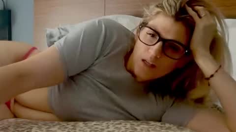 blondechristine99 online show from 15, 6, 2026