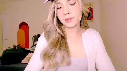 zoey  madisson 3 online show from 18, 12, 2025