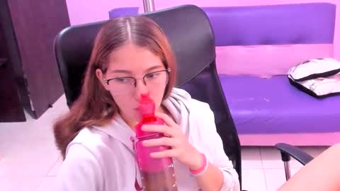 blondie_dirty_squirt online show from 8, 4, 2026