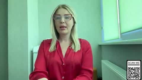 Snapshot of blondie_xoxoxo chatting on 13, 7, 2026 blondie_xoxoxo online show from 13, 7, 2026