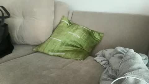 IM TRYNG online show from 16, 11, 2025