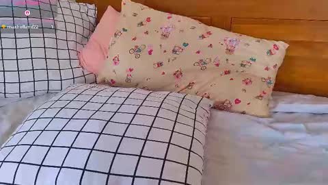 Snapshot of blondiesweet chatting on 7, 1, 2026 Sasha online show from 7, 1, 2026