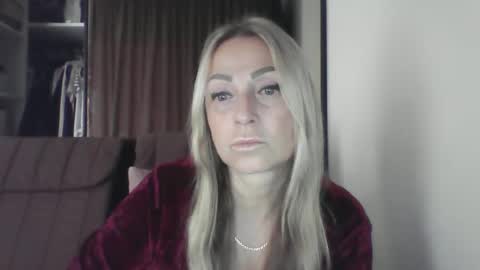 Iren online show from 11, 9, 2025