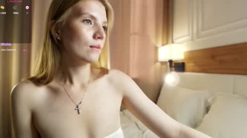 blondoll online show from 2, 7, 2026