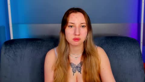 Snapshot of blondyjolly chatting on 24, 3, 2026 blondyjolly online show from 24, 3, 2026