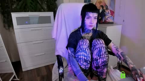 Mary online show from 11, 5, 2026