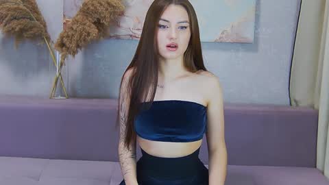 Snapshot of bloody_rayne chatting on 31, 12, 2024 Juliana online show from 31, 12, 2024