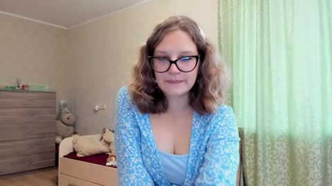 Lumi online show from 11, 10, 2025