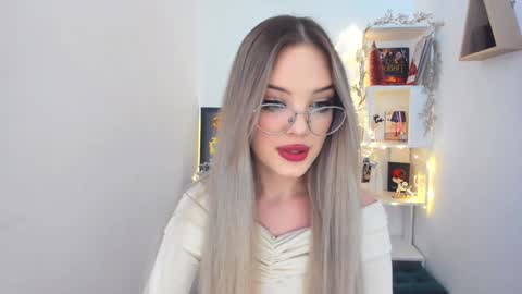 Sophia online show from 25, 12, 2024