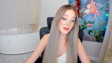 Sophia online show from 27, 12, 2024