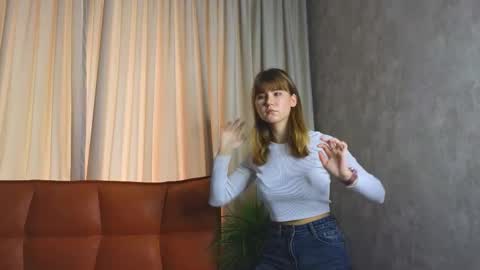 BloomNoir online show from 11, 11, 2025