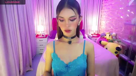 Snapshot of blue_aiveexx chatting on 11, 12, 2024 aivee online show from 11, 12, 2024