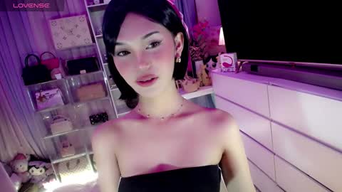 aivee online show from 29, 9, 2025