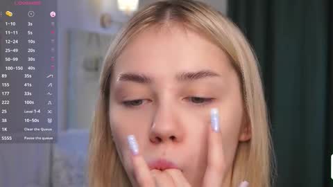 Snapshot of blue_bow chatting on 22, 3, 2026 Adeline online show from 22, 3, 2026