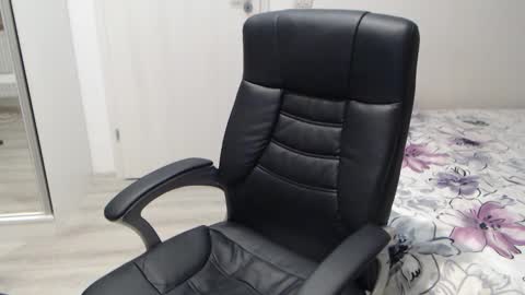 Juliet online show from 2, 2, 2026