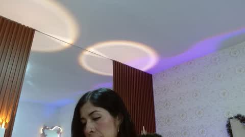 blue_tay1 online show from 3, 12, 2025