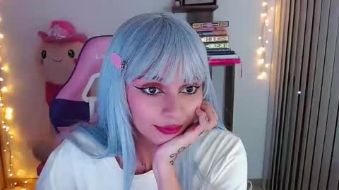 Snapshot of bluee_v chatting on 16, 2, 2026 Im Abril .. Nice to meet you thumb up me please its important INDEPENDENT MODEL online show from 16, 2, 2026