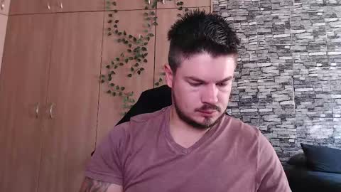 blueeyeboy0 online show from 2, 10, 2025