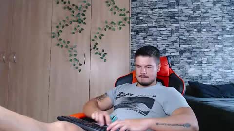 blueeyeboy0 online show from 23, 2, 2026