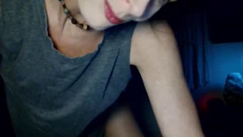 Snapshot of blueeyedlie chatting on 17, 2, 2025 Blueeyedlie online show from 17, 2, 2025