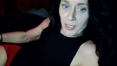 Blueeyedlie online show from 15, 2, 2026