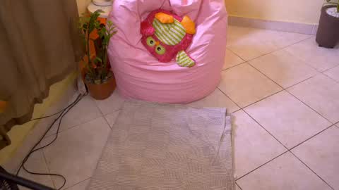 Snapshot of bluemysticlady chatting on 10, 10, 2025 FLORAA online show from 10, 10, 2025