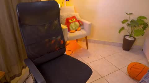 FLORAA online show from 25, 11, 2025