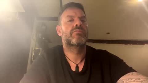 Blueyloey online show from 27, 3, 2026