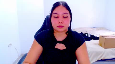  Hey guysI am BrendaWelcome my room online show from 10, 10, 2025