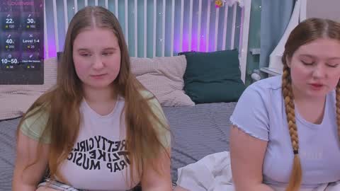 Ellie3 online show from 3, 2, 2025
