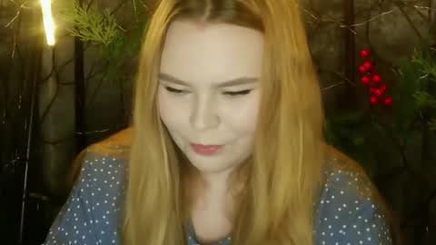 blushing_star online show from 6, 1, 2026