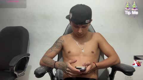 Bob  INDEPENDENT MODEL online show from 3, 12, 2024