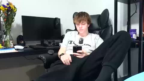 bobby72738 online show from 11, 2, 2026