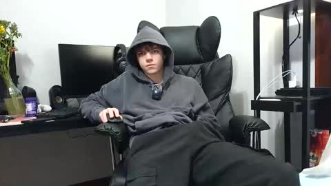 bobby72738 online show from 17, 2, 2026