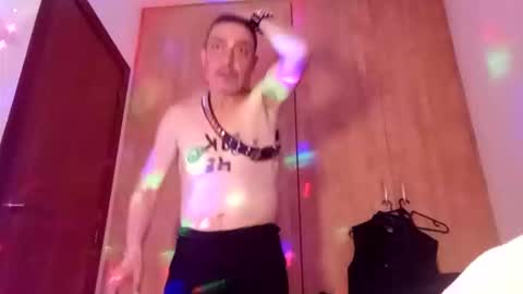 Snapshot of bobby74aa chatting on 15, 1, 2026 bobby74aa online show from 15, 1, 2026