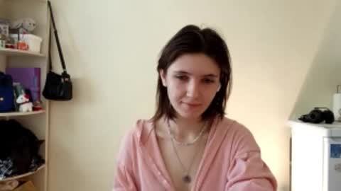 Mila online show from 15, 3, 2026