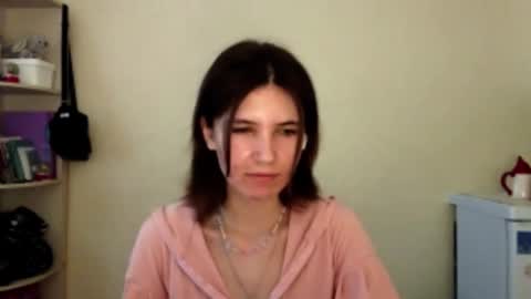 Mila online show from 27, 3, 2026