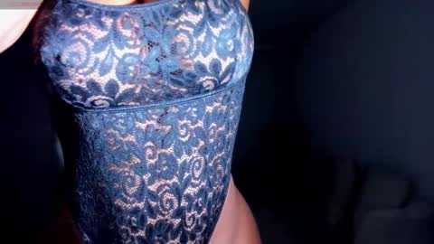 Snapshot of body_desire chatting on 23, 9, 2025 danna online show from 23, 9, 2025