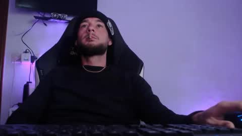 Snapshot of bodyking69 chatting on 3, 2, 2025 bodyking69 online show from 3, 2, 2025