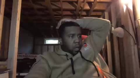 Snapshot of bogarcon234 chatting on 10, 10, 2025 Bogarcon234 online show from 10, 10, 2025