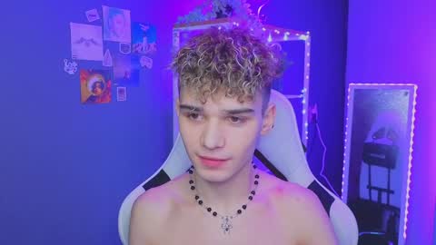 Snapshot of boicute chatting on 19, 1, 2025 ALEXPVT IS OPEN online show from 19, 1, 2025