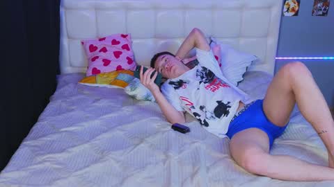 Snapshot of boicute chatting on 4, 2, 2025 ALEXPVT IS OPEN online show from 4, 2, 2025