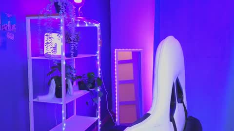 Snapshot of boicute chatting on 8, 2, 2025 ALEXPVT IS OPEN online show from 8, 2, 2025