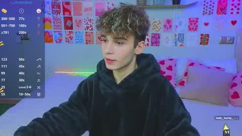 Snapshot of boicute chatting on 2, 3, 2025 ALEXPVT IS OPEN online show from 2, 3, 2025