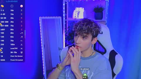 Snapshot of boicute chatting on 7, 3, 2025 ALEXPVT IS OPEN online show from 7, 3, 2025