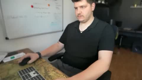 Snapshot of bokusa_ger_dev chatting on 15, 4, 2026 Your Slave online show from 15, 4, 2026