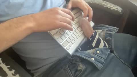 Snapshot of bolita82 chatting on 27, 9, 2025 Charlie2345 online show from 27, 9, 2025