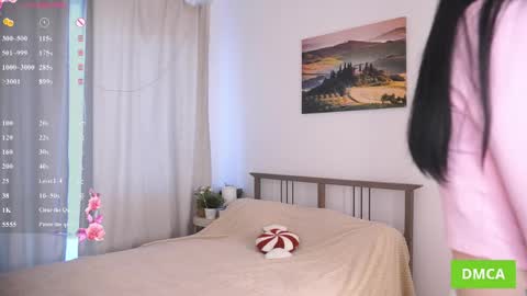 Akemi online show from 3, 5, 2026